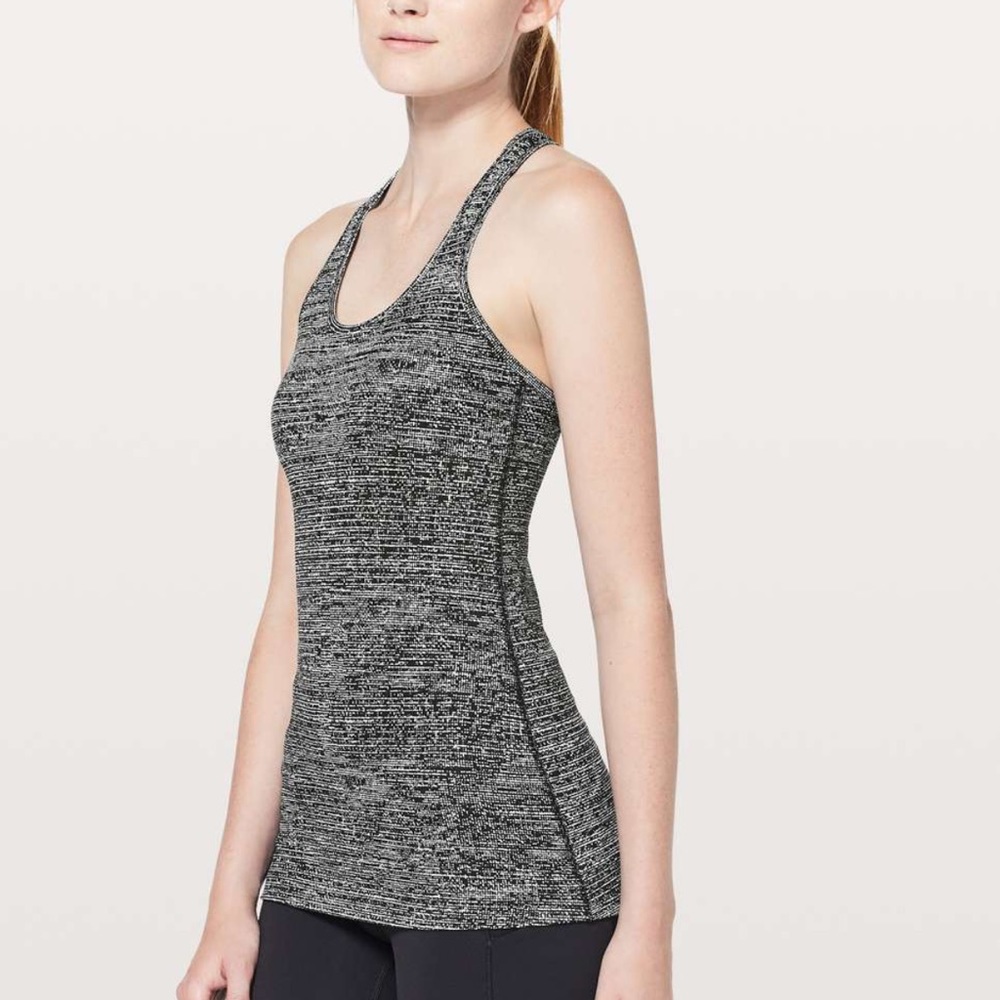 Lululemon Athletica- cool racer back size 6